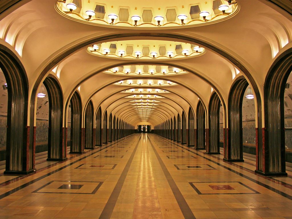 Московский метрополитен запустил квест в честь 80-летия