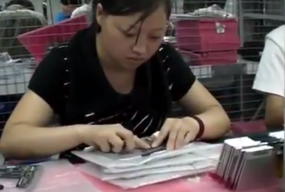 Как делают китайские планшеты за 50$ на заводе.