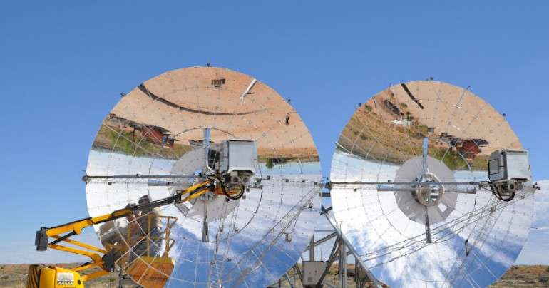 Солнечная инициатива в Африке. Вращающиеся спутниковые тарелки вслед за солнцем.